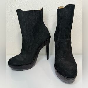 BCBGMAXAZRIA Virginia black suede high heel ankle boots, size 8